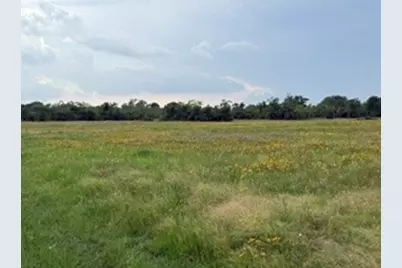 1240 Crooked Road, Cat Spring, TX 78933 - Photo 17