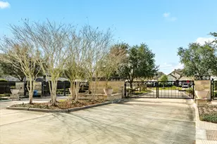 4010 Shackleton Ct, Iowa Colony, TX 77583 - Photo 3