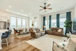 4010 Shackleton Ct, Iowa Colony, TX 77583 - Photo 5