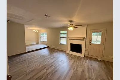 80 Fallenstone Drive, The Woodlands, TX 77381 - Photo 3