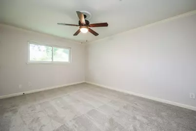 11931 Dunlap Street, Houston, TX 77035 - Photo 13