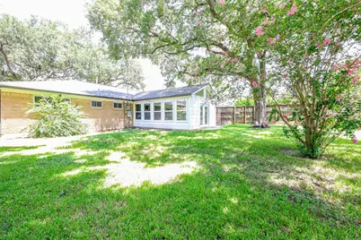 11931 Dunlap Street, Houston, TX 77035 - Photo 19
