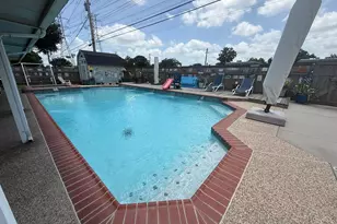 3210 Flamborough Dr, Pasadena, TX 77503 - Photo 1