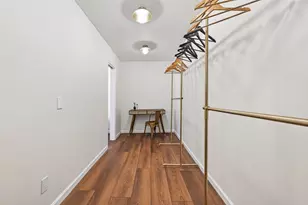 426 W Gaywood Dr, Houston, TX 77079 - Photo 27