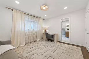 426 W Gaywood Dr, Houston, TX 77079 - Photo 31