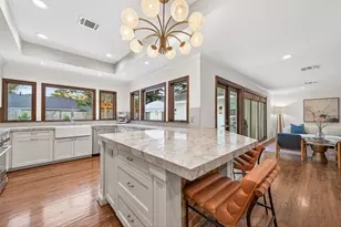 426 W Gaywood Dr, Houston, TX 77079 - Photo 13