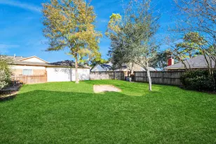 8014 Green Devon Dr, Houston, TX 77095 - Photo 31