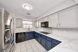 8014 Green Devon Dr, Houston, TX 77095 - Photo 13