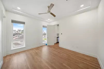 1839 Colquitt Street, Houston, TX 77098 - Photo 9