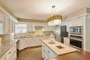 121 April Waters Dr N, Montgomery, TX 77356 - Photo 19