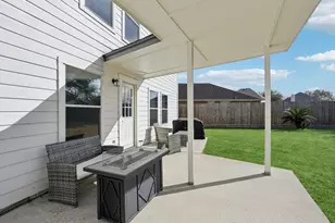 2910 Fountain Brook Ct, Pearland, TX 77584 - Photo 33