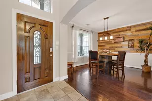 2047 Brodie Ln, Conroe, TX 77301 - Photo 9