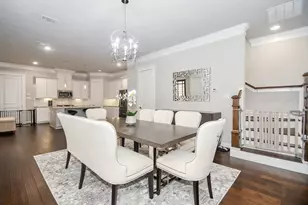 5611 Petty St, Houston, TX 77007 - Photo 9
