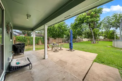 403 Banyan Street, Lake Jackson, TX 77566 - Photo 29