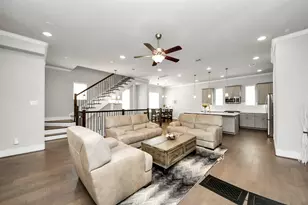 5720 Petty St, Houston, TX 77007 - Photo 13