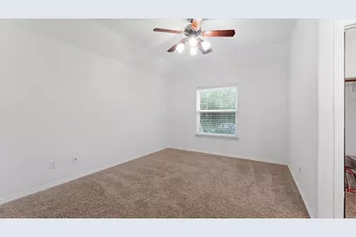 58 S Longsford Circle, The Woodlands, TX 77382 - Photo 31