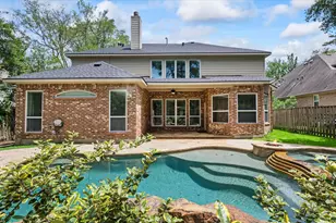 58 S Longsford Cir, The Woodlands, TX 77382 - Photo 5
