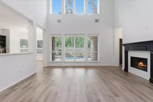58 S Longsford Cir, The Woodlands, TX 77382 - Photo 17