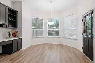 58 S Longsford Cir, The Woodlands, TX 77382 - Photo 19