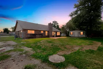 206 Staples Drive, Baytown, TX 77523 - Photo 33