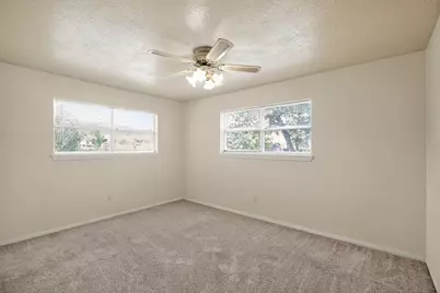 206 Staples Drive, Baytown, TX 77523 - Photo 27