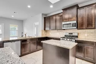 2939 Canadian Goose Ln, Baytown, TX 77521 - Photo 13