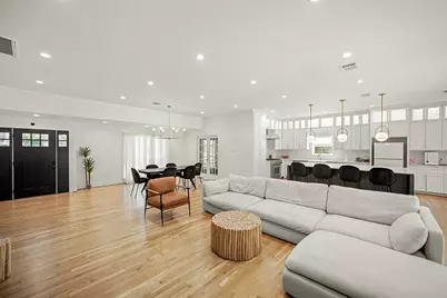 5630 Lymbar Drive, Houston, TX 77096 - Photo 9