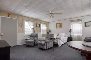 118 4th St, Dickinson, TX 77539 - Photo 13