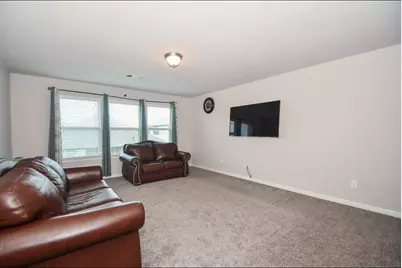 8614 Oakdale Bluff Court, Richmond, TX 77407 - Photo 17