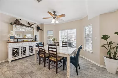 33 N Flamingo Street, La Marque, TX 77568 - Photo 5