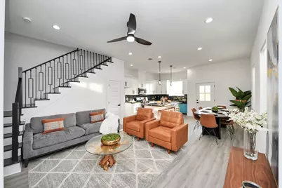 8533 Amadwe Street #B, Houston, TX 77051 - Photo 7