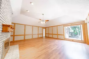 9107 Pine Stream Ct, Houston, TX 77083 - Photo 15