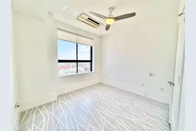 2201 Market Street #1101, Galveston, TX 77550 - Photo 9