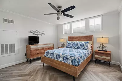 7000 Seawall Boulevard #634, Galveston, TX 77551 - Photo 13