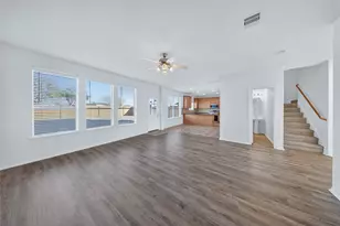 16814 Dunsford Ct, Houston, TX 77083 - Photo 7