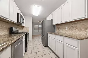 2002 Foundary Dr, Katy, TX 77493 - Photo 7