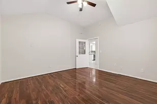 2002 Foundary Dr, Katy, TX 77493 - Photo 9