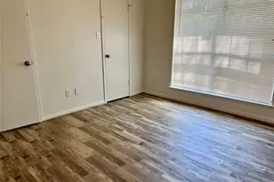 2626 Holly Hall St, Houston, TX 77054 - Photo 7