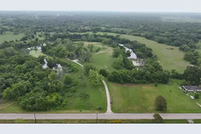 2627 Fm 524, Sweeny, TX 77480 - Photo 3
