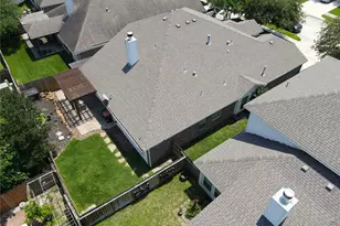 21495 Rose Mill Dr, Kingwood, TX 77339 - Photo 5