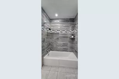 11027 Caribbean Lane, Houston, TX 77089 - Photo 19