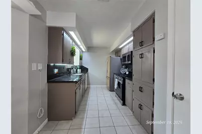 11027 Caribbean Lane, Houston, TX 77089 - Photo 11