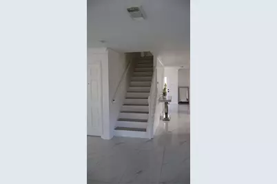 710 Hidden Ridge W, Houston, TX 77073 - Photo 19