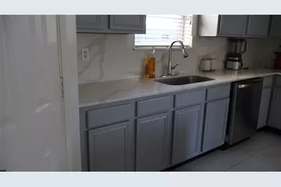 710 Hidden Ridge W, Houston, TX 77073 - Photo 7