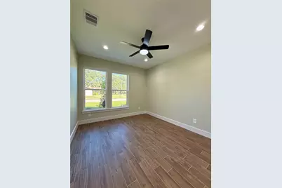 237 Crestview Drive, West Columbia, TX 77486 - Photo 27
