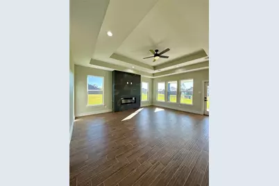 237 Crestview Drive, West Columbia, TX 77486 - Photo 7