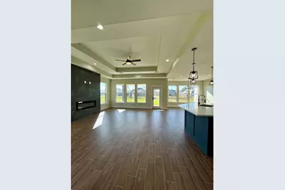 237 Crestview Drive, West Columbia, TX 77486 - Photo 5