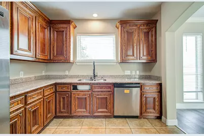 408 Eichwurzel Lane #A, Houston, TX 77009 - Photo 13