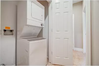 408 Eichwurzel Lane #A, Houston, TX 77009 - Photo 11