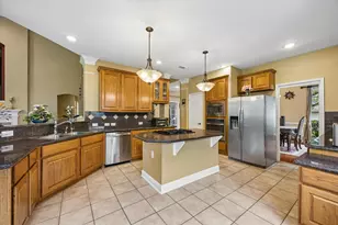 5410 Drakeview Ct, Sugar Land, TX 77479 - Photo 13